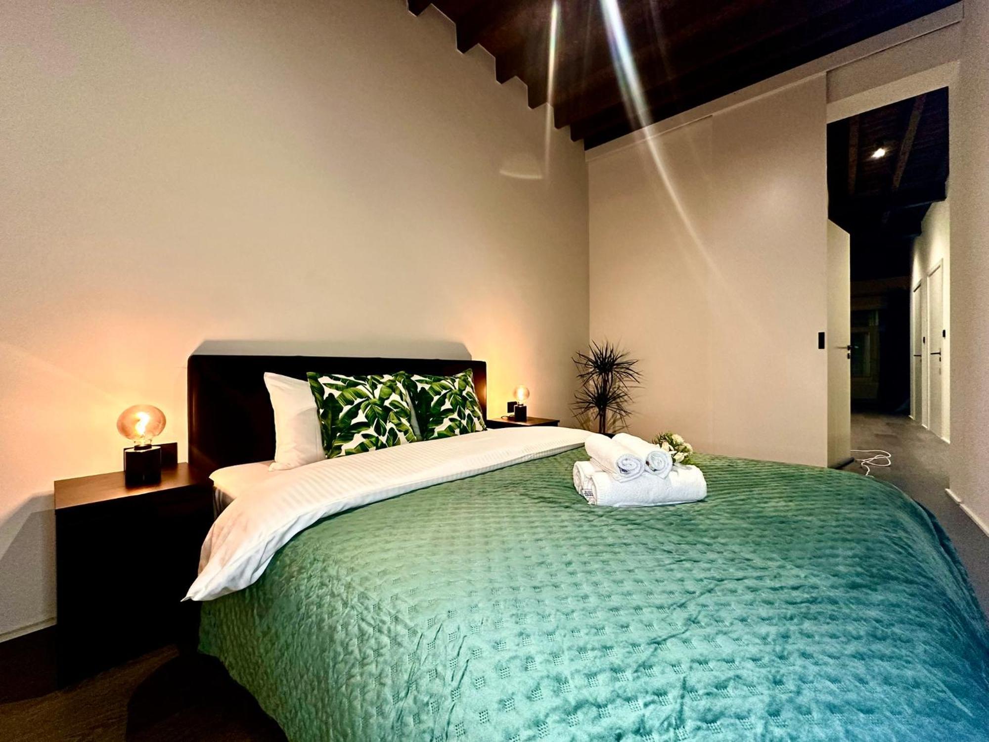 Luxury Suites Princess By Rikas Hotels أنتويرب المظهر الخارجي الصورة