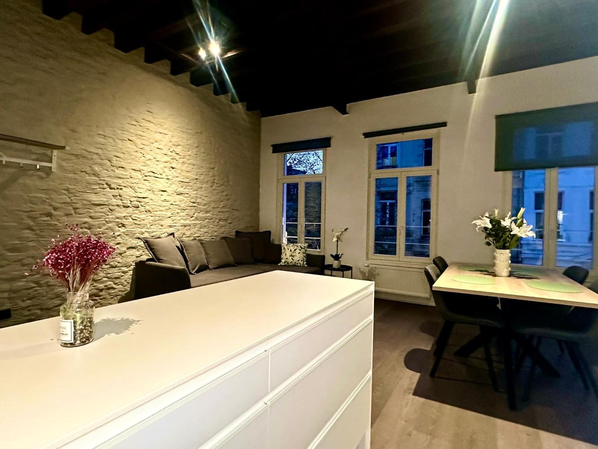 Luxury Suites Princess By Rikas Hotels أنتويرب المظهر الخارجي الصورة