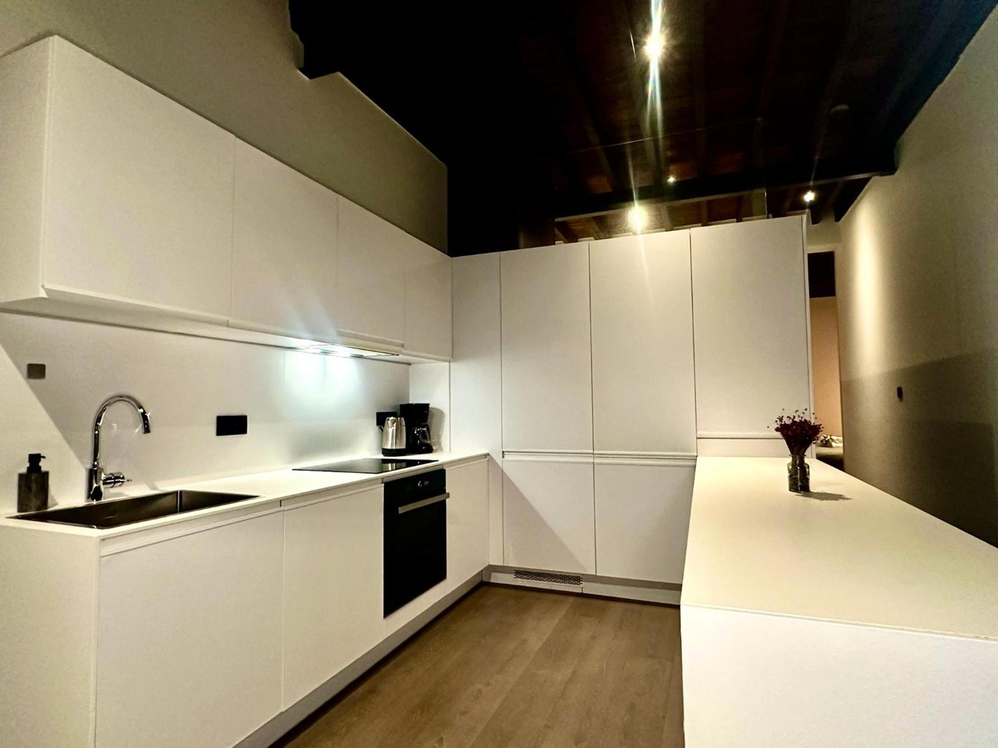 Luxury Suites Princess By Rikas Hotels أنتويرب المظهر الخارجي الصورة